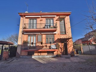 Casa Semi Indipendente in Vendita a Settimo Torinese, 170'000€, 80 m²
