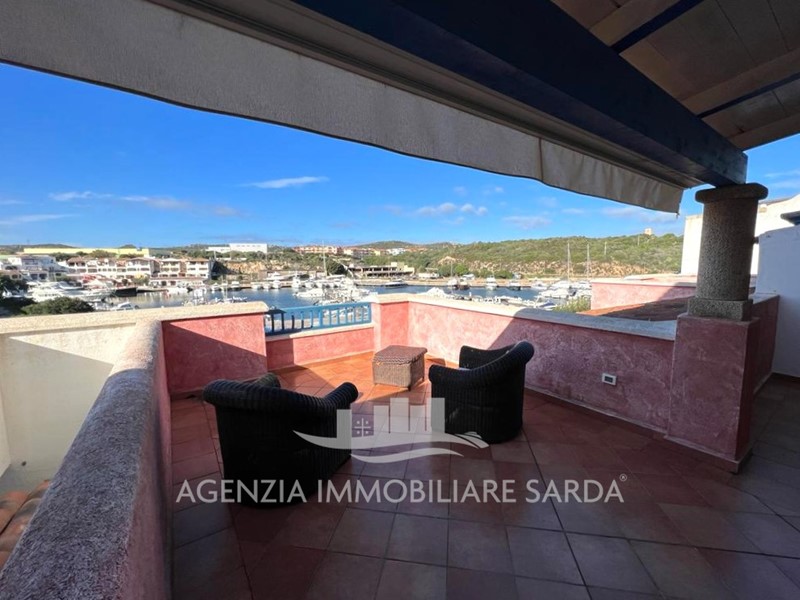 Appartamento in Vendita a Santa Teresa Gallura, 420'000€, 145 m²