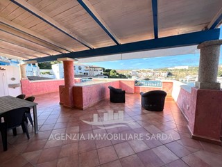 Appartamento in Vendita a Santa Teresa Gallura, 420'000€, 145 m²