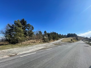 Terreno edificabile in Vendita a Murazzano, 40'000€, 18000 m²