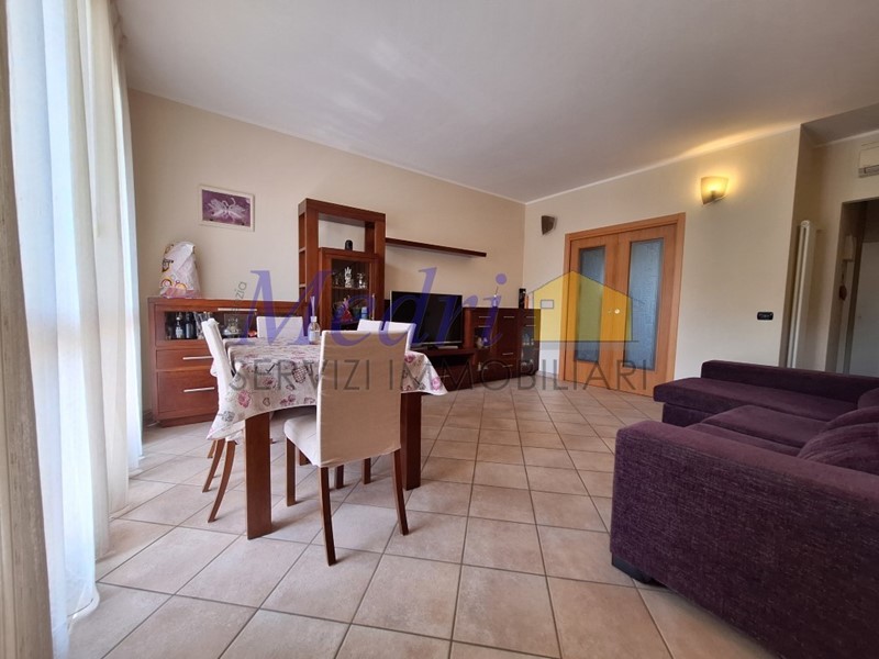 Villetta a schiera in Vendita a Cesena, zona S.Giorgio, 390'000€, 220 m², con Box