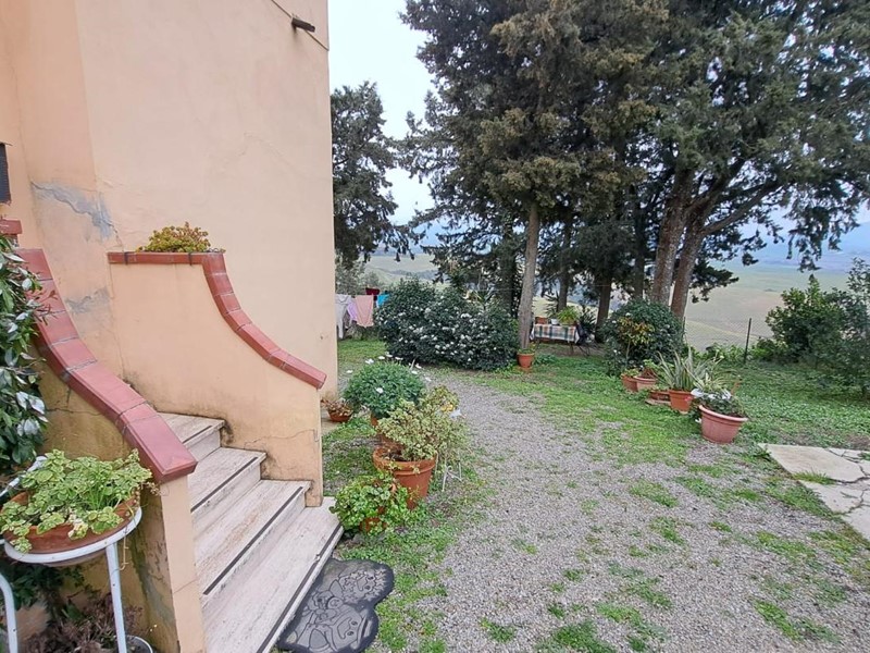 Appartamento in Vendita a Peccioli, 136'000€, 140 m²