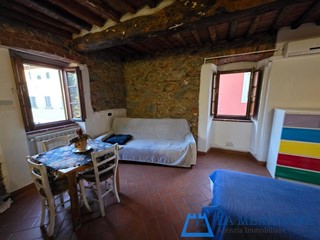 Monolocale in Vendita a Lamporecchio, 65'000€, 38 m², arredato