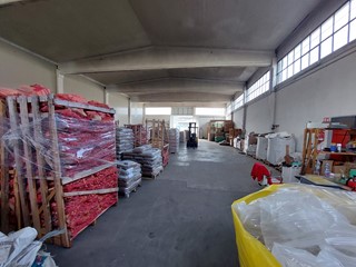 Capannone in Vendita a Tortoreto, 290'000€, 750 m²