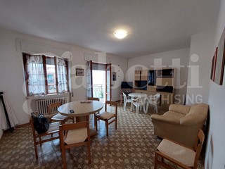 Appartamento in Vendita a Tortoreto, 199'000€, 110 m², arredato