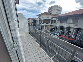 Casa Indipendente in Vendita a Alba Adriatica, 880'000€, 700 m², arredato