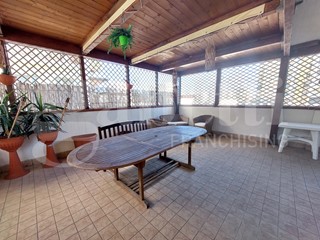 Trilocale in Vendita a Alba Adriatica, 125'000€, 70 m², arredato