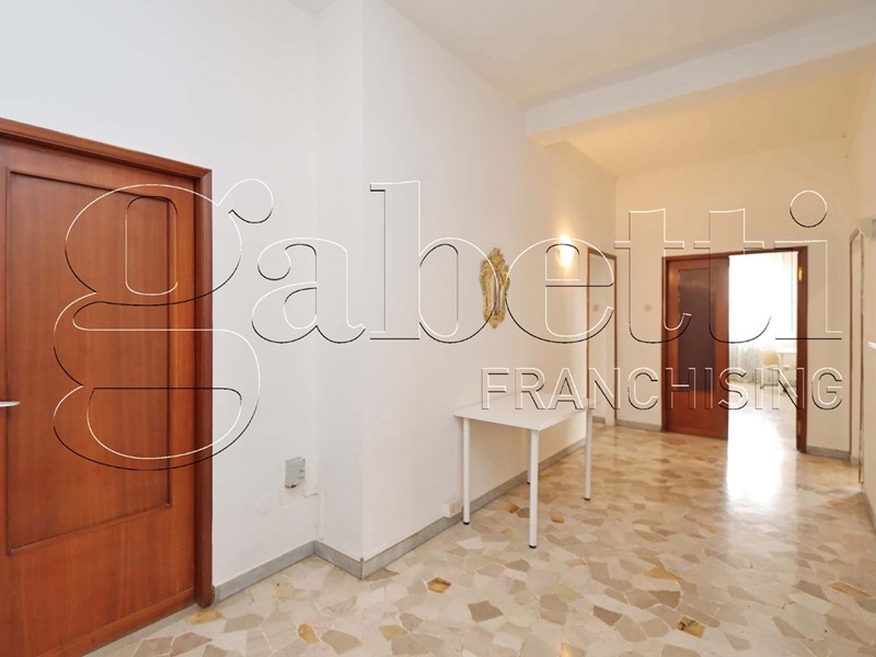 Appartamento in Vendita a Ferrara, 240'000&euro;, 180 m²