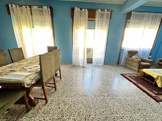 Appartamento in Vendita a Barcellona Pozzo di Gotto, 70'000€, 160 m²