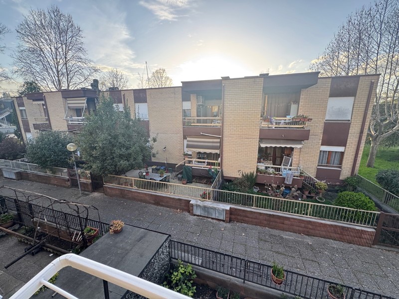 Trilocale in Vendita a Terni, 93'000€, 90 m², arredato