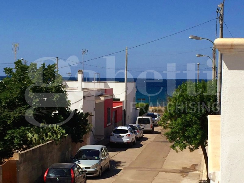 Quadrilocale in Vendita a Ugento, 260'000€, 180 m², arredato