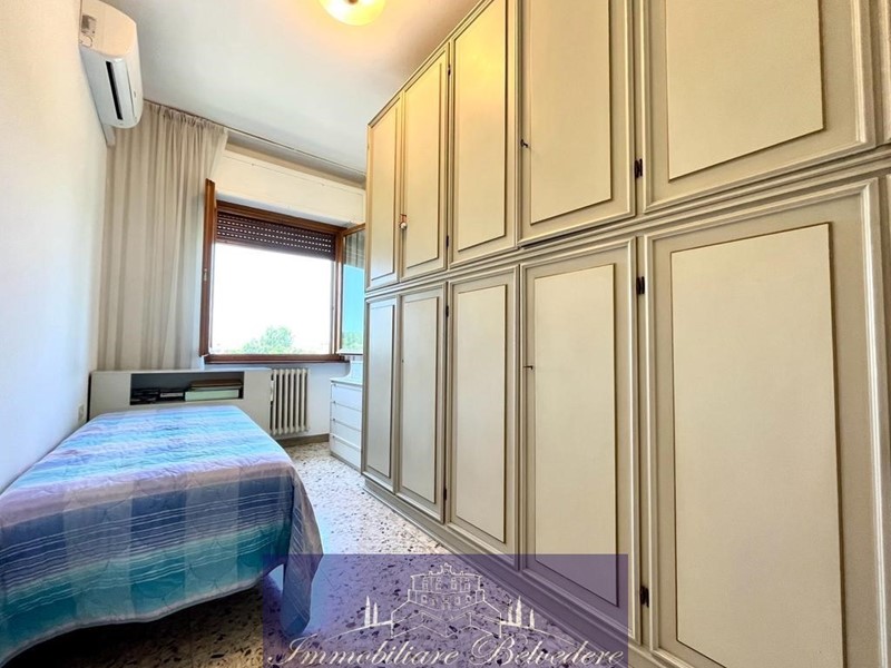 Casa Semi Indipendente in Vendita a Campi Bisenzio, zona San Donnino, 418'000€, 200 m², con Box