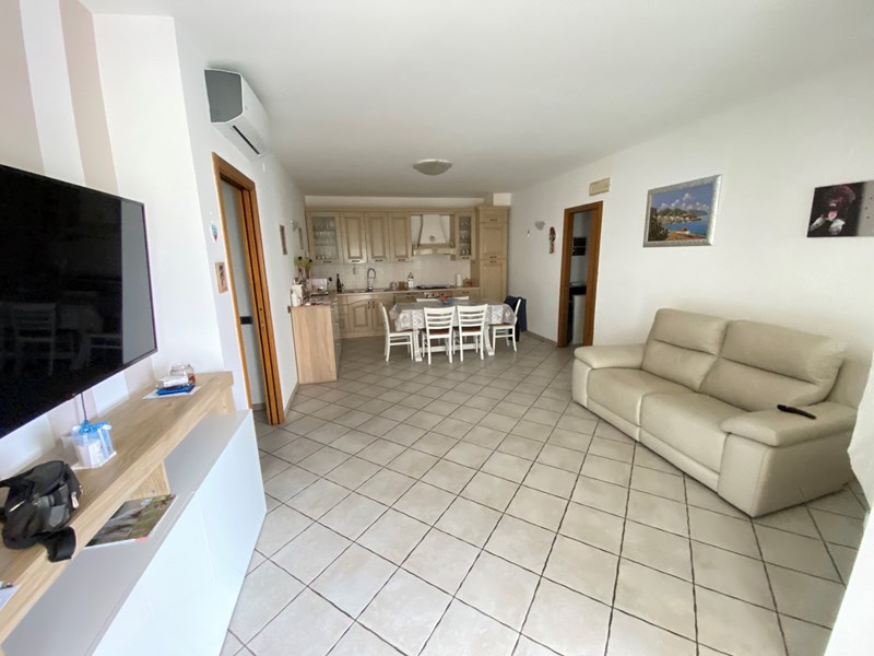 Trilocale in Vendita a Umbertide, zona montecastelli, 138'000€, 96 m², con Box