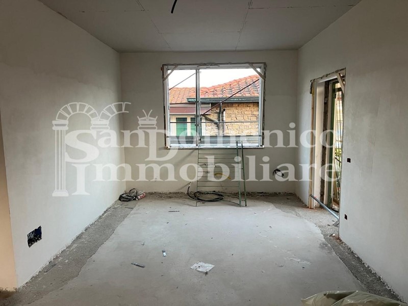 Trilocale in Vendita a Cascina, 225'000€, 75 m²