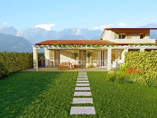 Villa bifamiliare in Vendita a Massa, zona Marina di Massa, 570'000&euro;, 120 m²