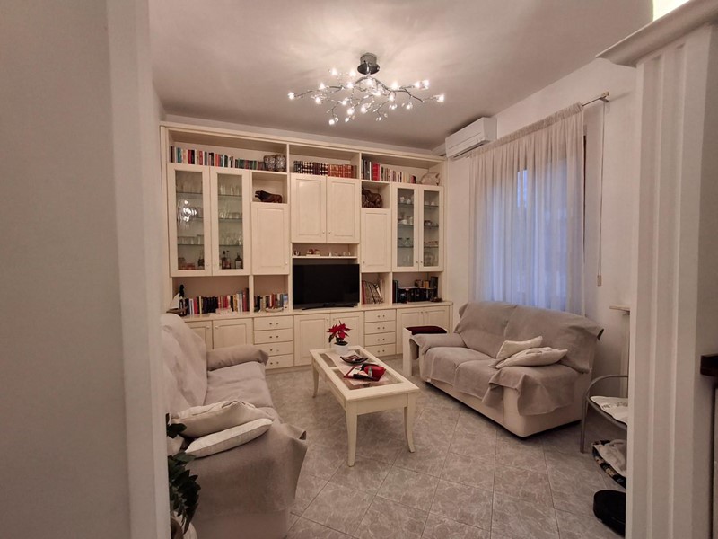 Casa Indipendente in Vendita a Empoli, 355'000€, 115 m²