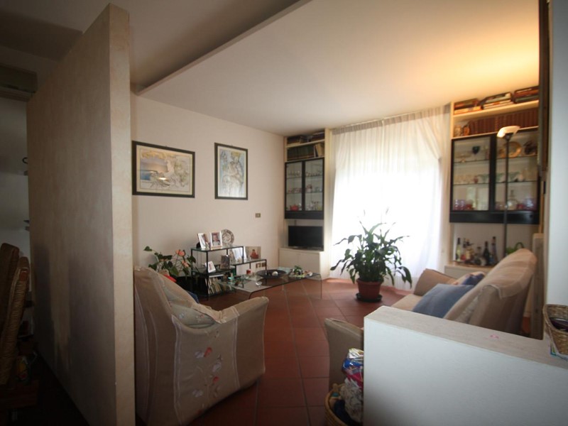 Quadrilocale in Vendita a Lucca, zona Ponte a Moriano, 169'000€, 100 m², con Box