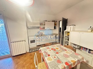 Trilocale in Vendita a Ameglia, zona Fiumaretta, 158'000€, 76 m², arredato