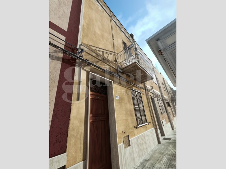 Casa Indipendente in Vendita a Paceco, 60'000€, 170 m²