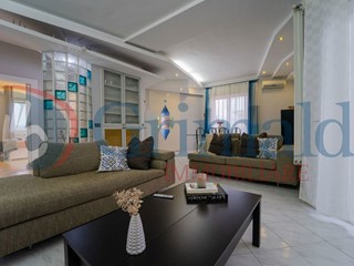 Quadrilocale in Vendita a Pomigliano d'Arco, 300'000€, 130 m²