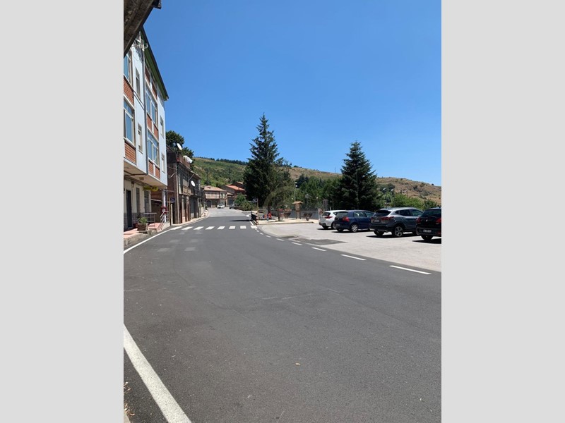 Casa Indipendente in Vendita a Floresta, zona Centro, 65'000€, 100 m²