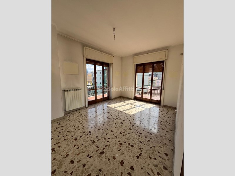 Appartamento in Affitto a Napoli, zona Vicaria, 1'000€, 141 m²