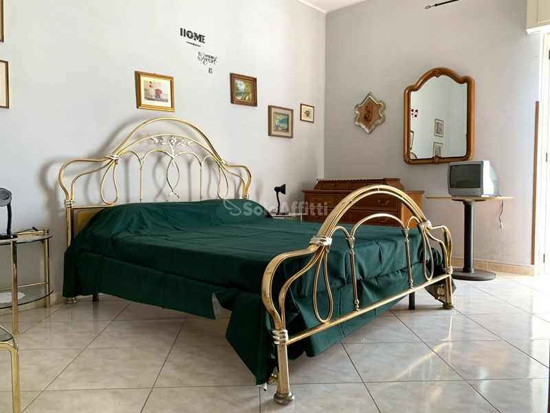 Quadrilocale in Affitto a Catanzaro, zona Mater Domini, 500€, 120 m², arredato