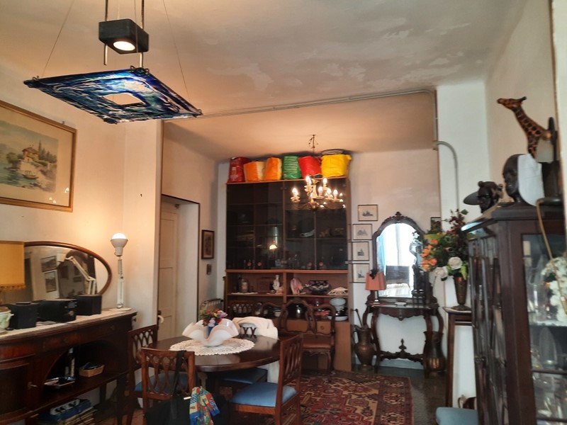 Appartamento in Vendita a Lerici, zona Pugliola, 180'000&euro;, 115 m²