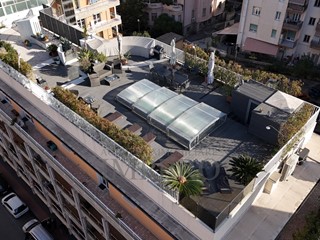 Appartamento in Vendita a Ventimiglia, zona Centro, 2'500'000€, 300 m², con Box