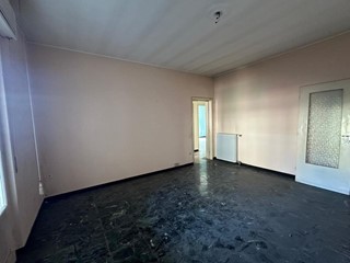 Trilocale in Vendita a Cortemaggiore, 65'000€, 89 m²