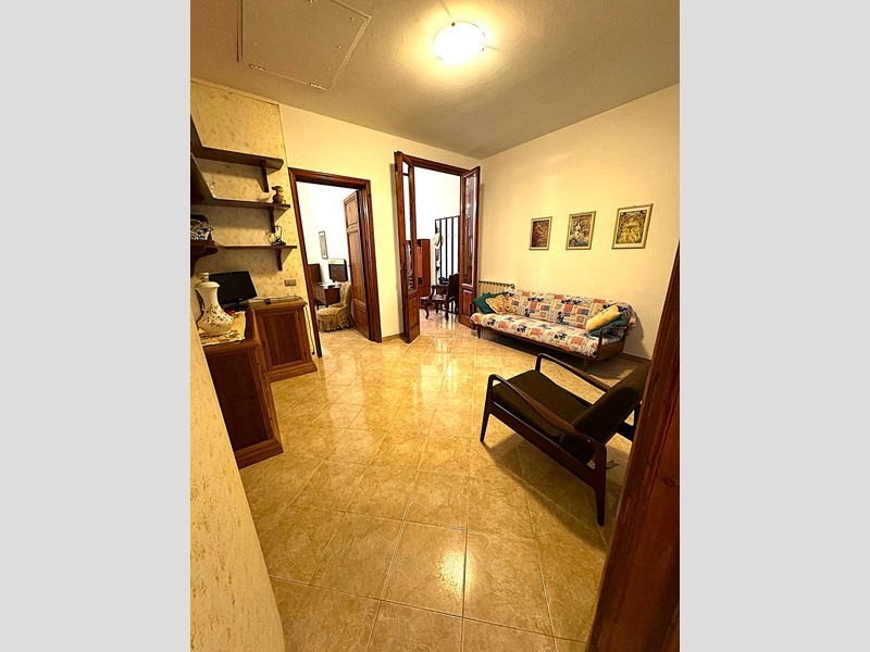 Quadrilocale in Affitto a Viareggio, zona Centro-Pineta-M.Polo, 1'100€, 80 m², arredato