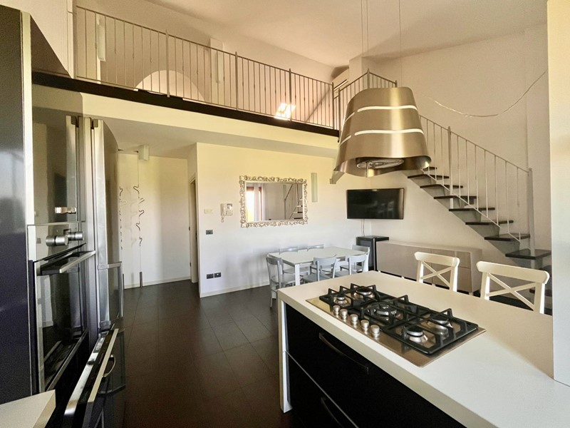Appartamento in Affitto a Vicenza, zona Anconetta, 1'400€, 93 m², arredato