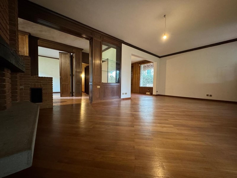 Appartamento in Vendita a Pisa, 495'000€, 152 m², con Box