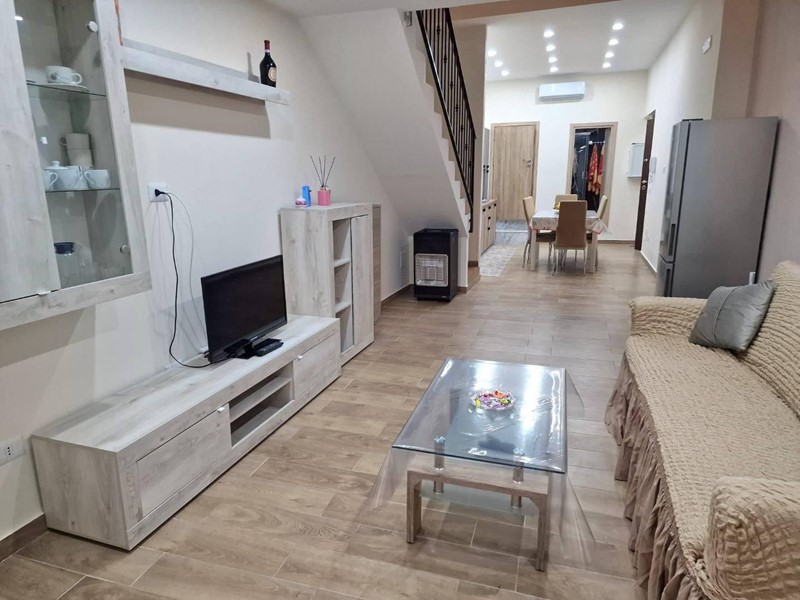 Immobile commerciale in Vendita a Torre Annunziata, 35'000€, 60 m²