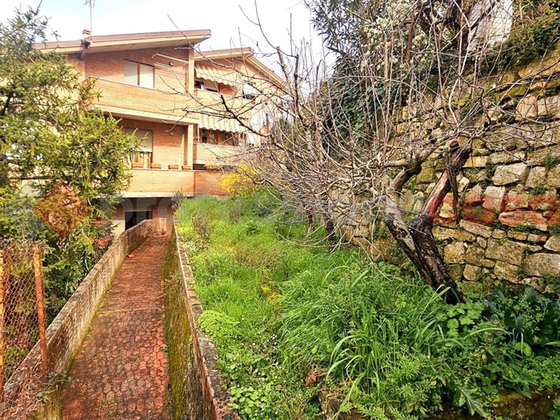 Trilocale in Vendita a Siena, 155'000€, 60 m²