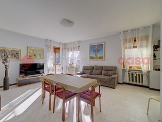 Appartamento in Vendita a Torino, 269'000€, 148 m²