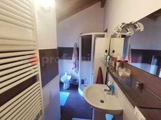 Casa Indipendente in Vendita a Sanguinetto, 69'000€, 90 m²