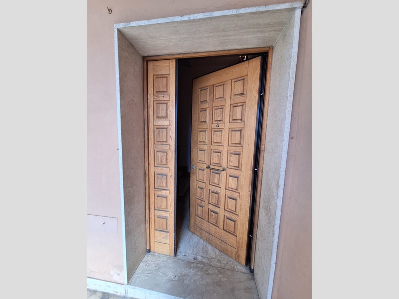 Casa Indipendente in Vendita a Morlupo, 220'000&euro;, 200 m², con Box