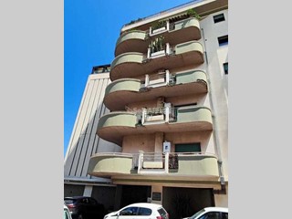Quadrilocale in Affitto a Reggio Calabria, zona Tremulini, 400€, 75 m²