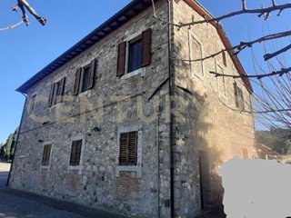 Casa Indipendente in Vendita a Civitella Paganico, zona Casal di Pari, 255'000€, 292 m²