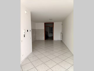 Trilocale in Vendita a Castel San Giovanni, 123'000€, 116 m²