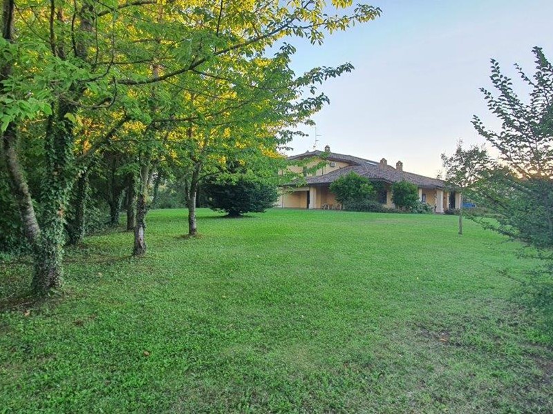 Appartamento in Vendita a Solignano, 980'000&euro;, 250 m²