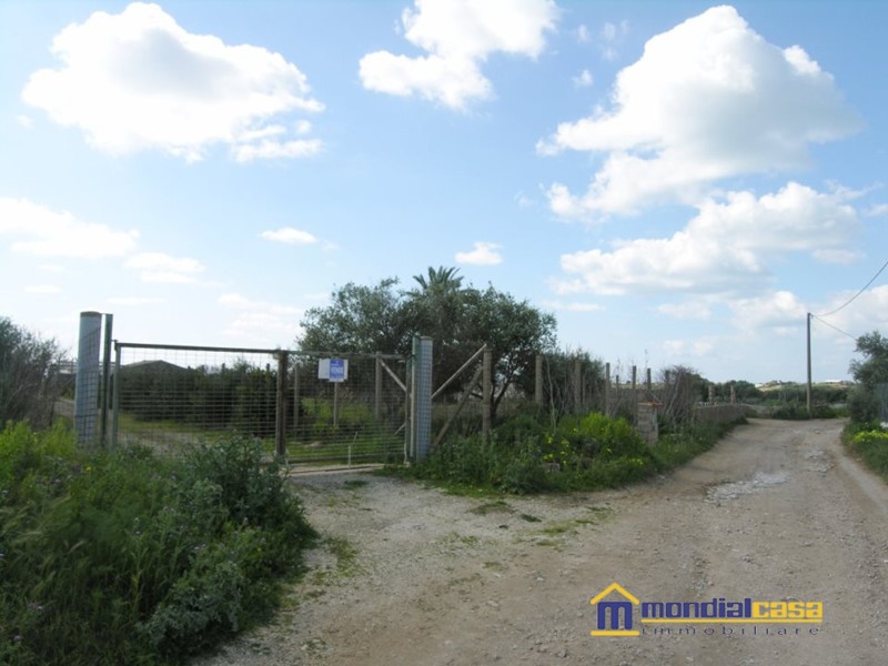 Terreno edificabile in Vendita a Portopalo di Capo Passero, 38'000€, 11000 m²