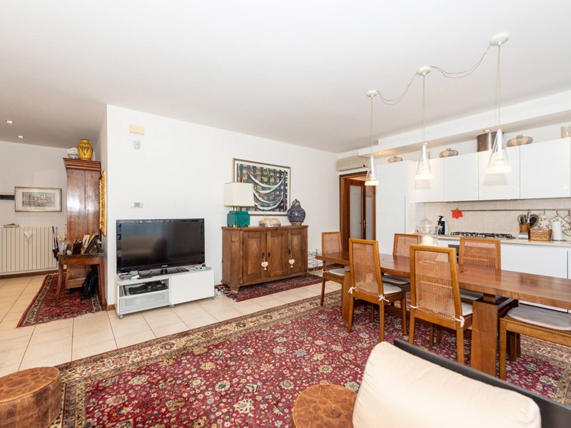 Trilocale in Vendita a Jesolo, zona Lido di Jesolo, 329'000€, 101 m²