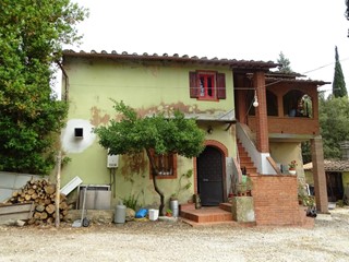 Casa Semi Indipendente in Vendita a Palaia, 210'000€, 150 m²