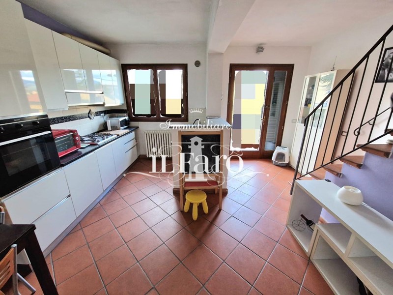 Trilocale in Vendita a Signa, 210'000€, 65 m²