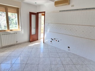 Appartamento in Vendita a Messina, 178'000€, 145 m²