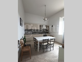 Villa in Vendita a Paceco, 295'000€, 400 m²