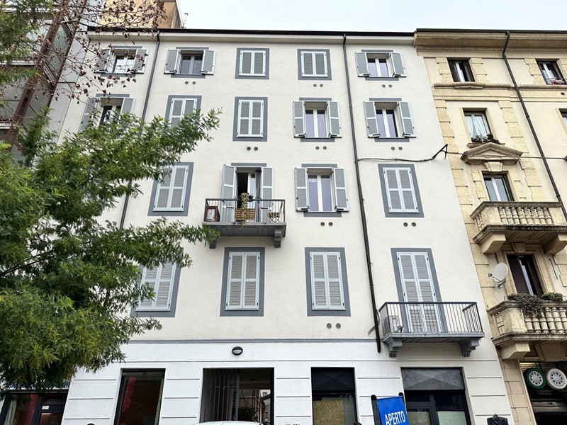 Negozio in Vendita a Sesto San Giovanni, 168'000€, 73 m²