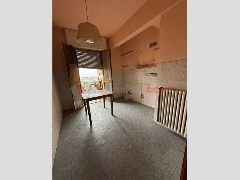 Quadrilocale in Vendita a Pistoia, 155'000€, 100 m²